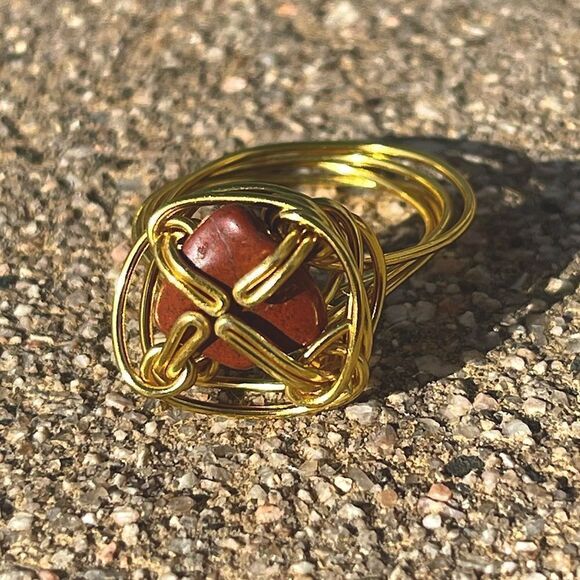 RED JASPER WIREWRAPPED GEMSTONE CHUNKY RING - Picture 1 of 5